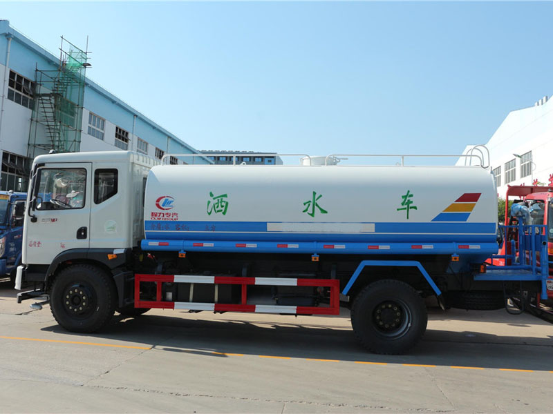 東風T3（12方）灑水車