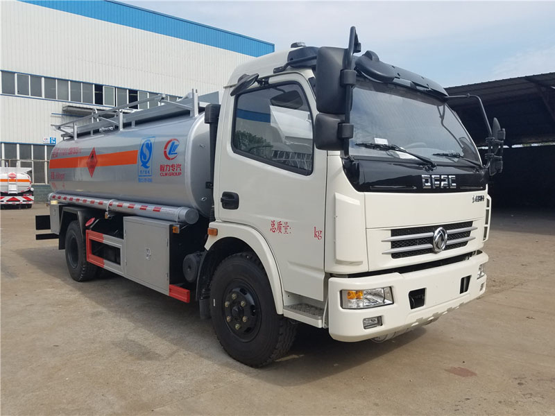 東風(fēng)大多利卡(8方)加油車