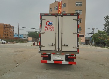 東風(fēng)小多利卡CLW5040XLC5型冷藏車