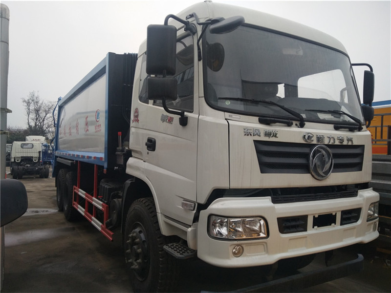 東風御龍后雙輪18方壓縮垃圾車