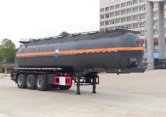 程力威牌CLW9400GFWAJ型腐蝕性物品罐式運(yùn)輸半掛車