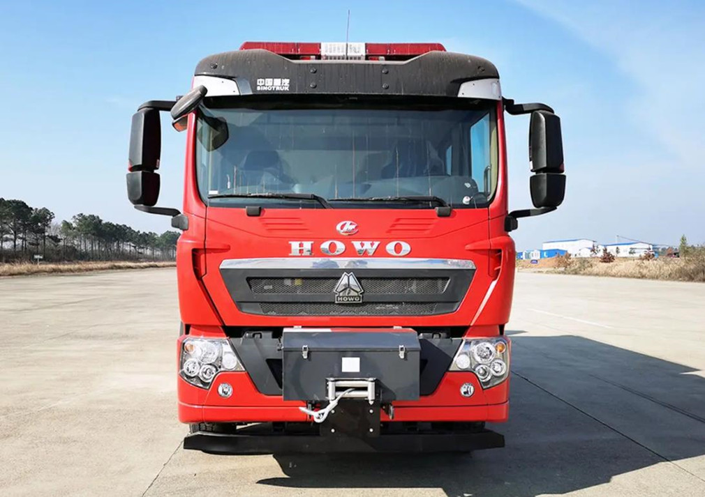 重汽搶險(xiǎn)救援消防車