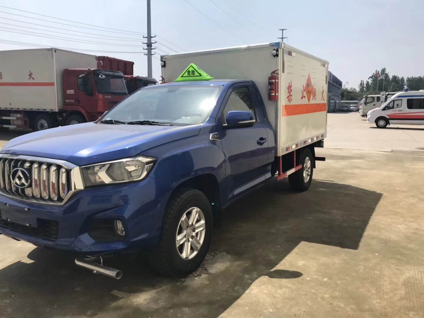 自動擋爆破器材車來襲，歡迎來電“騷擾”