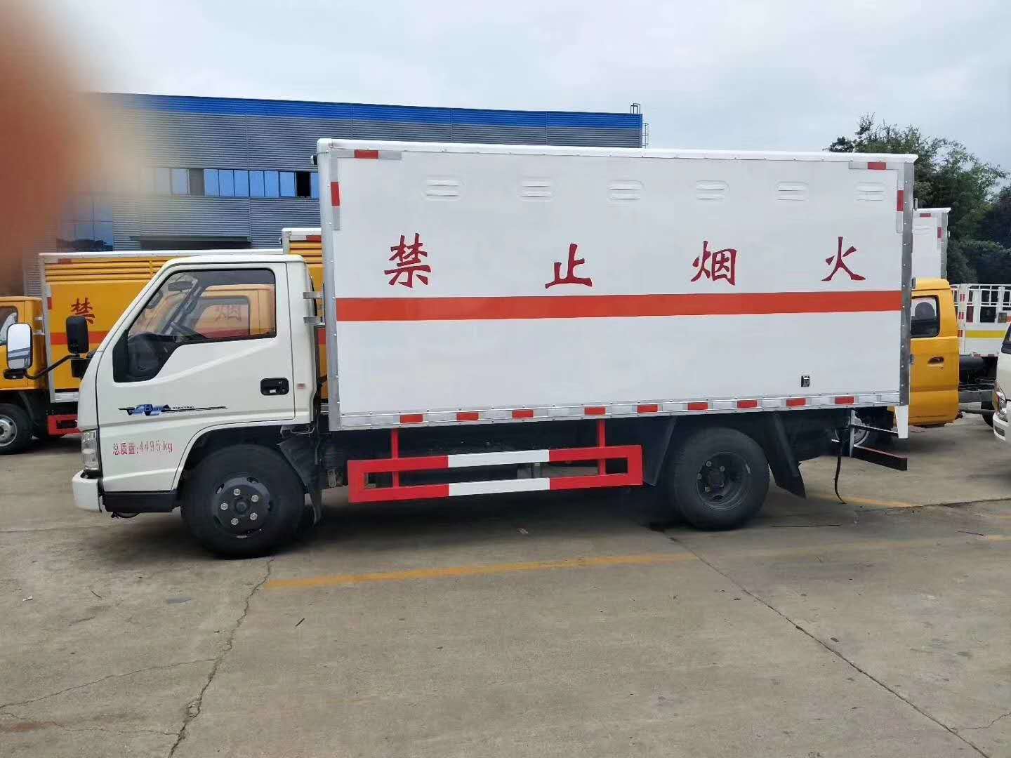 江鈴危貨車現(xiàn)車供應(yīng)