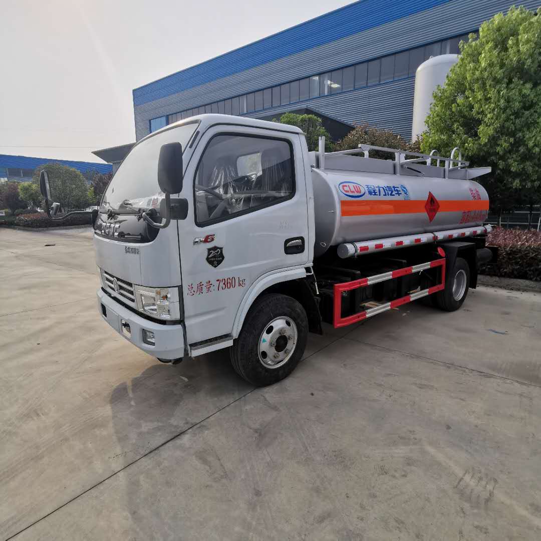 朝柴102馬力東風多利卡5噸運油車現車大量供應