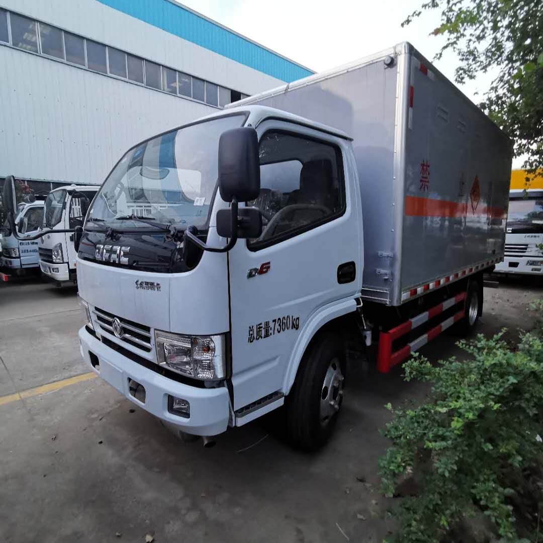 危貨車汽車空調(diào)怎么省油，程力專汽來教您