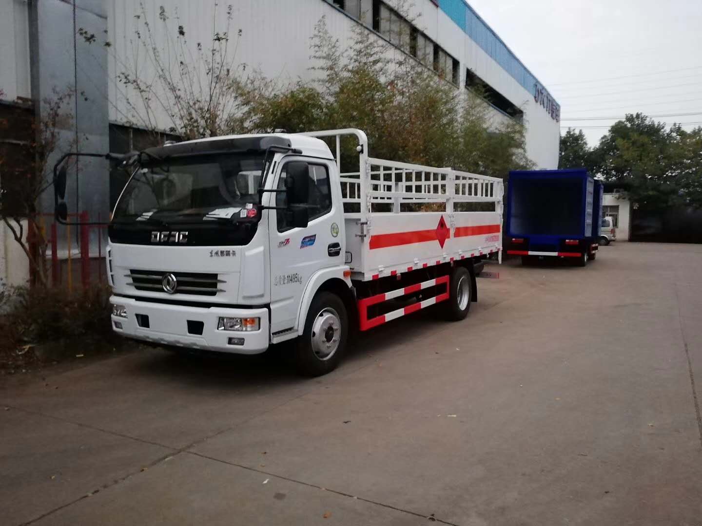 危險(xiǎn)品車高速公路行駛須知