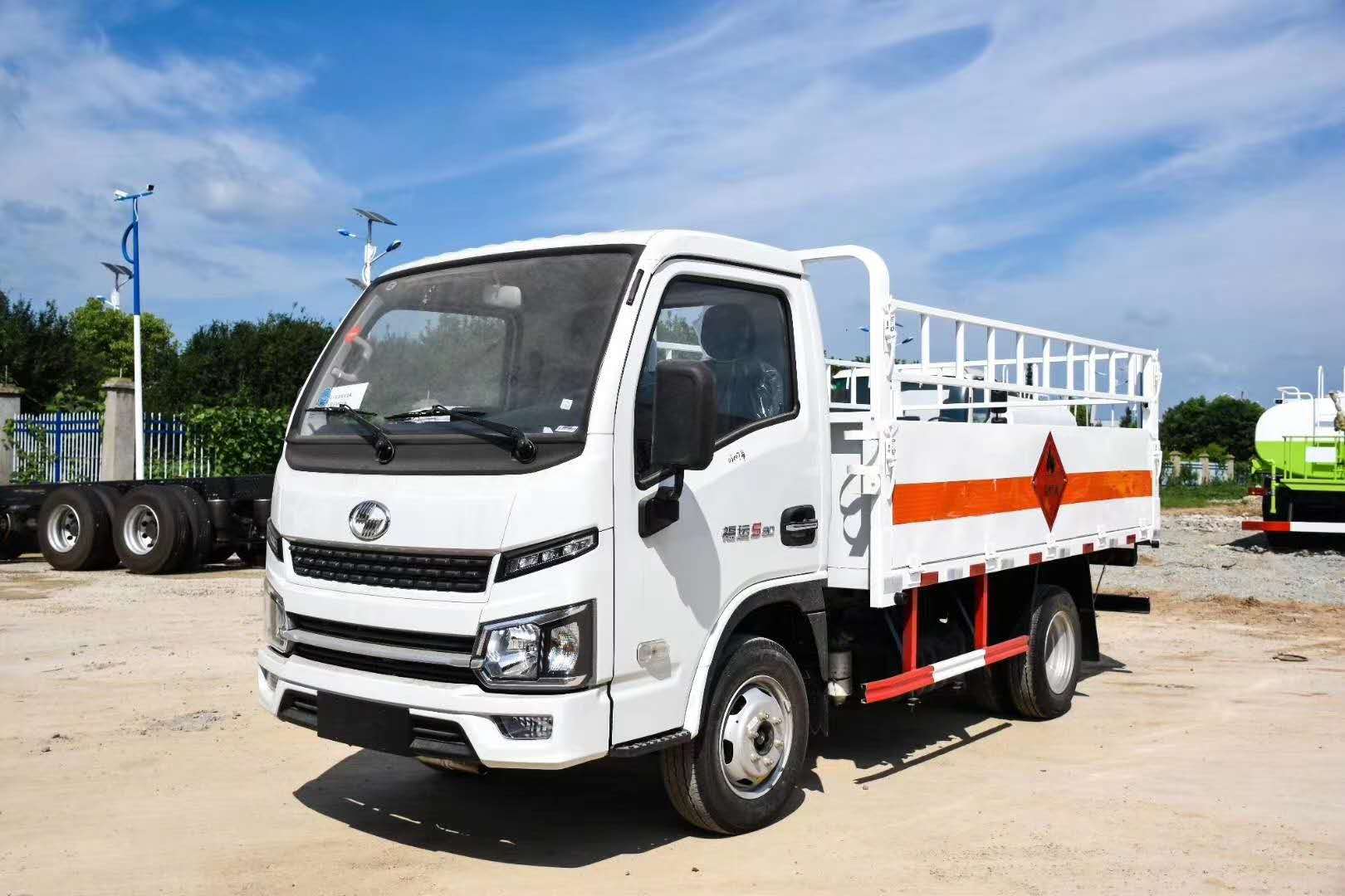 躍進3米3柴油氣瓶運輸車
