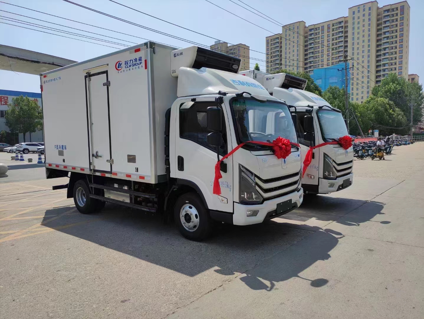 綠牌更節(jié)能，吉利新能源冷藏車批量發(fā)車