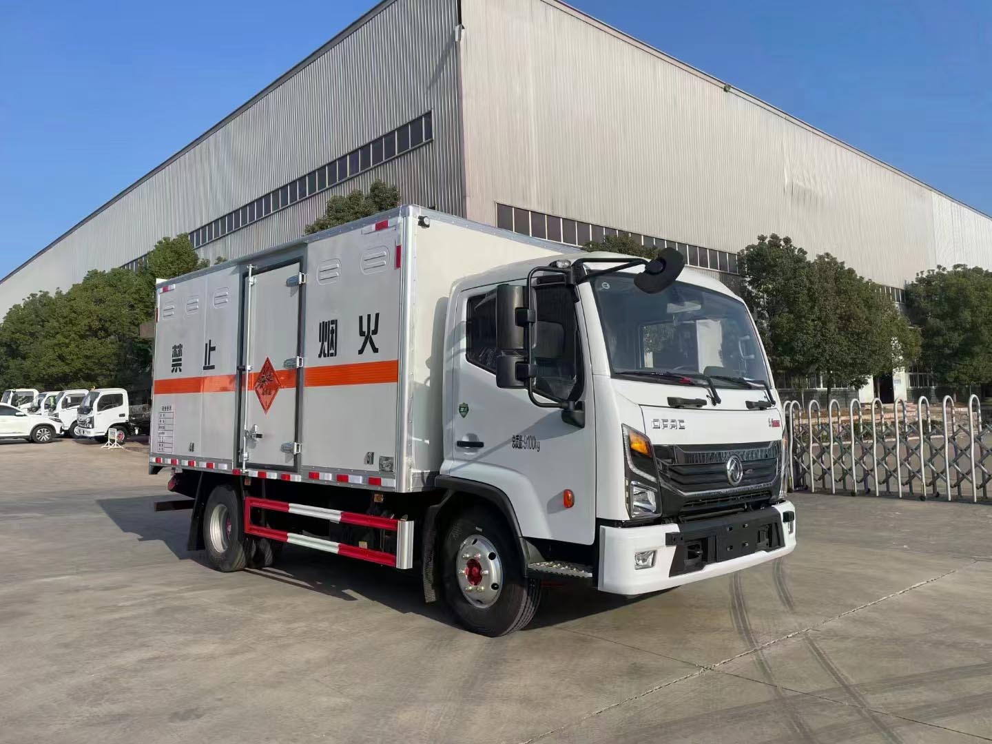 山區路況差，東風日產160馬力爆破車來幫您
