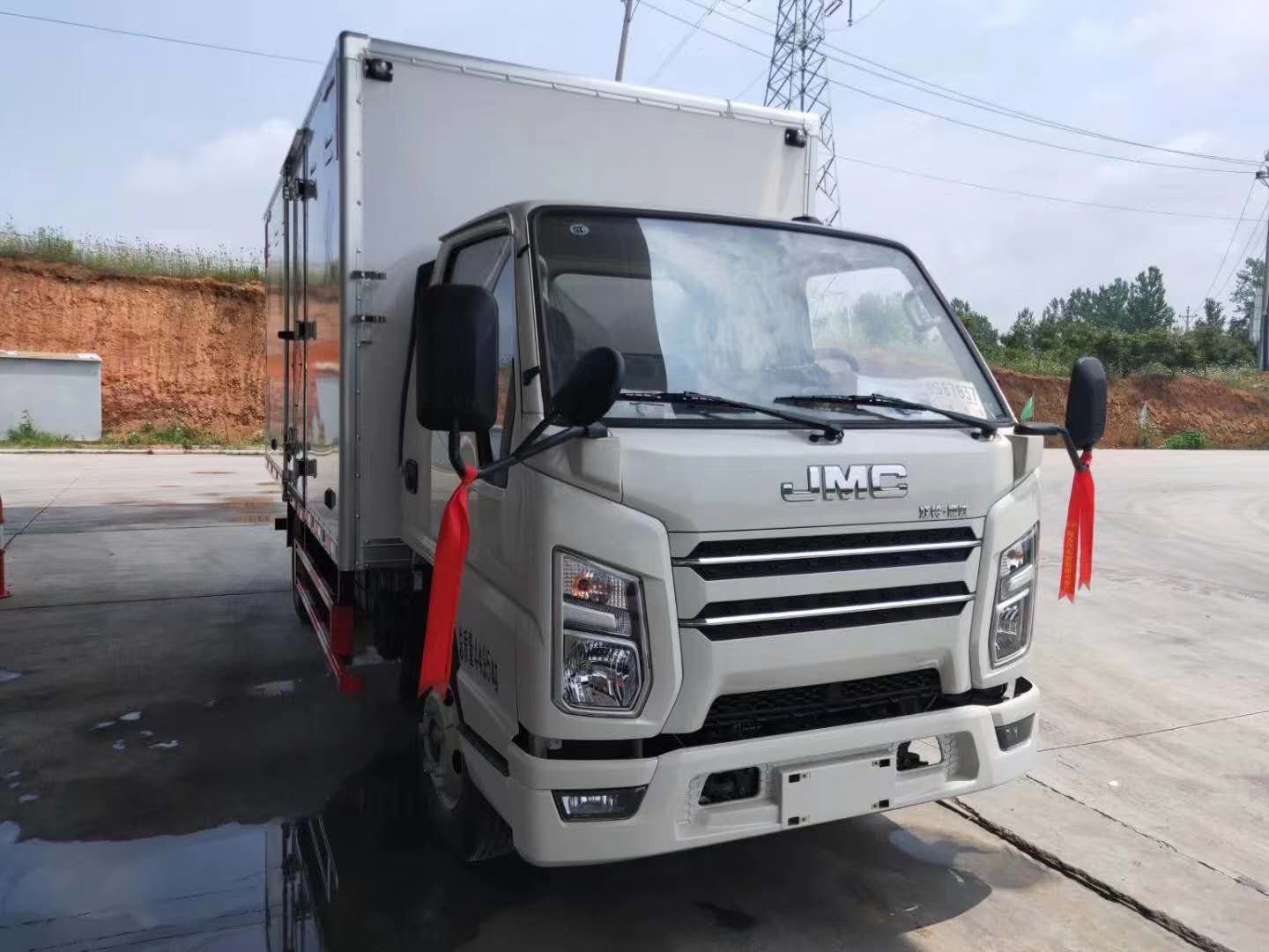 國六江鈴順達寬體危險品車可接收預定啦！