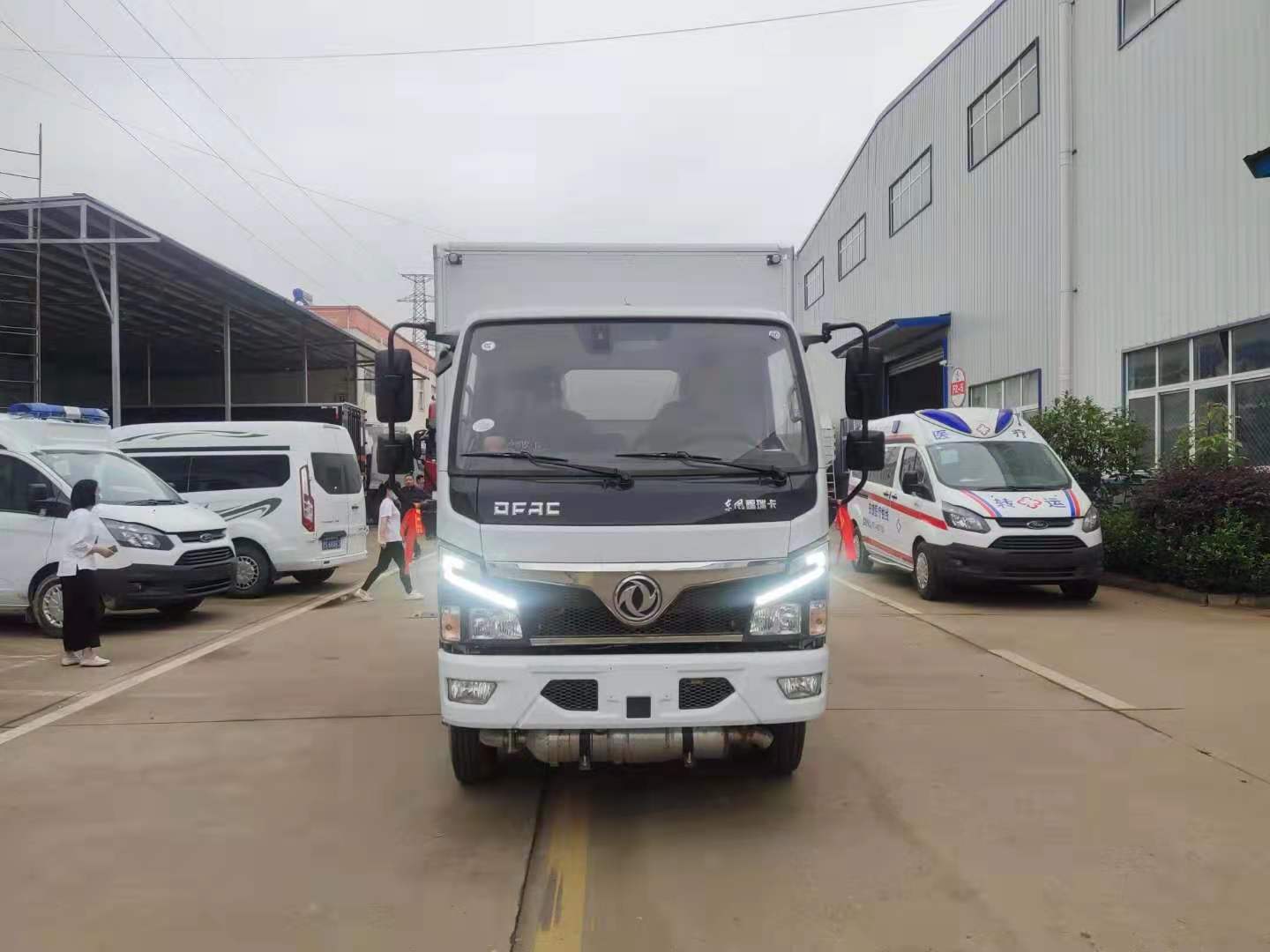 東風福瑞卡F6云內126馬力藍牌危險品車