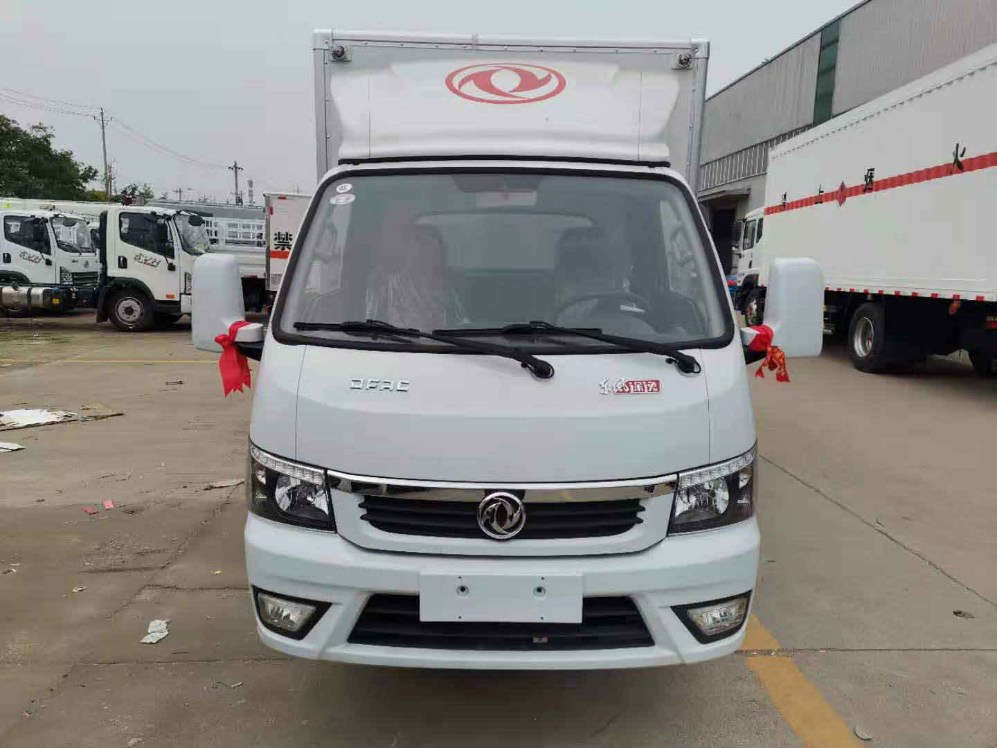 東風(fēng)途逸國六柴油3米9爆破器材車