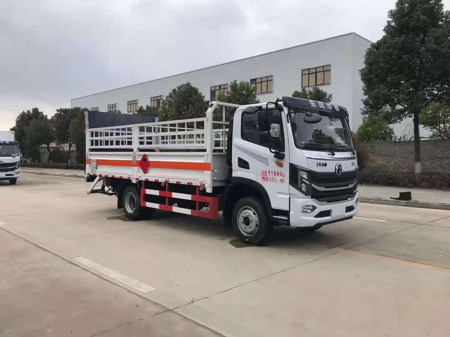 新款車型推薦——東風(fēng)華神T3氣瓶車