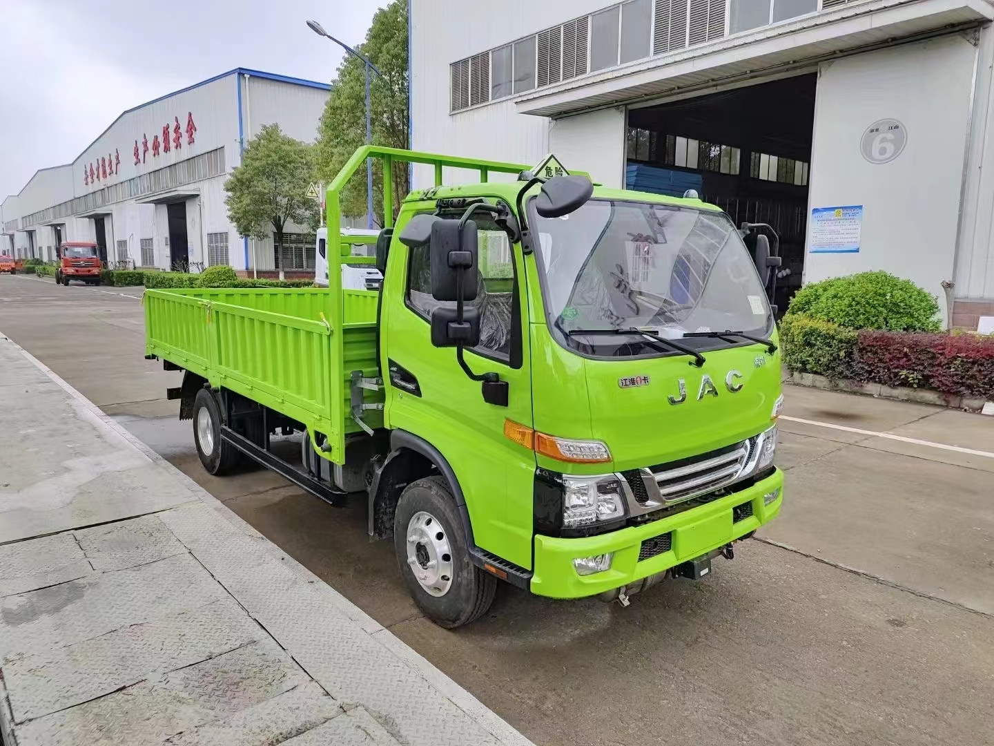 江淮國六藍(lán)牌3人座氣瓶車