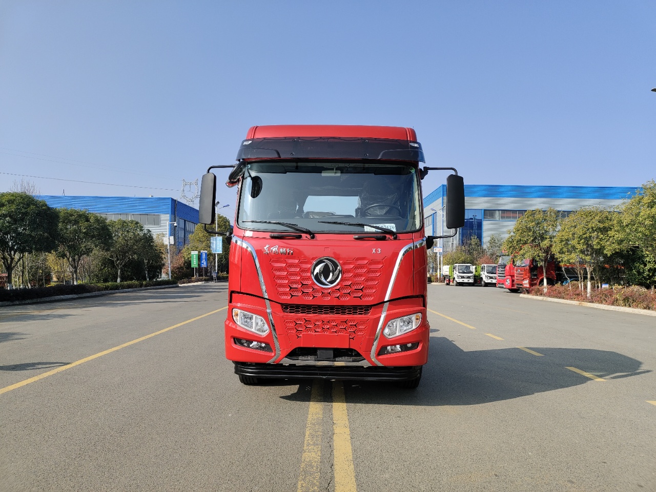 新款車型推薦——東風暢行X3新款6.8米國六冷藏車