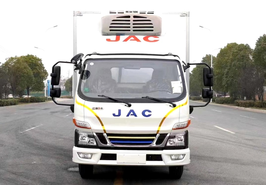 4.2米江淮聚寶盆混動冷藏車